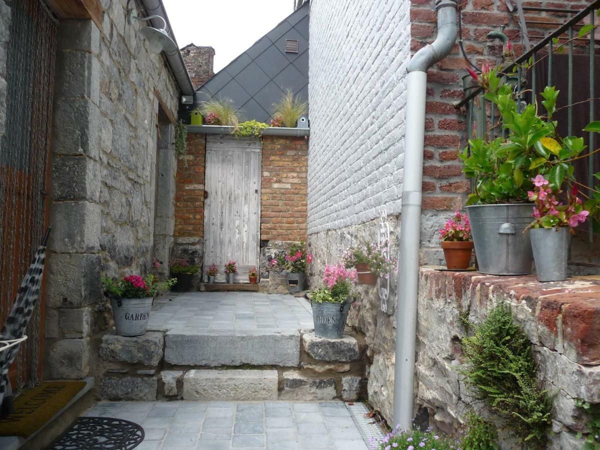 Villa Autrefois chez Lina Dinant Exterior foto